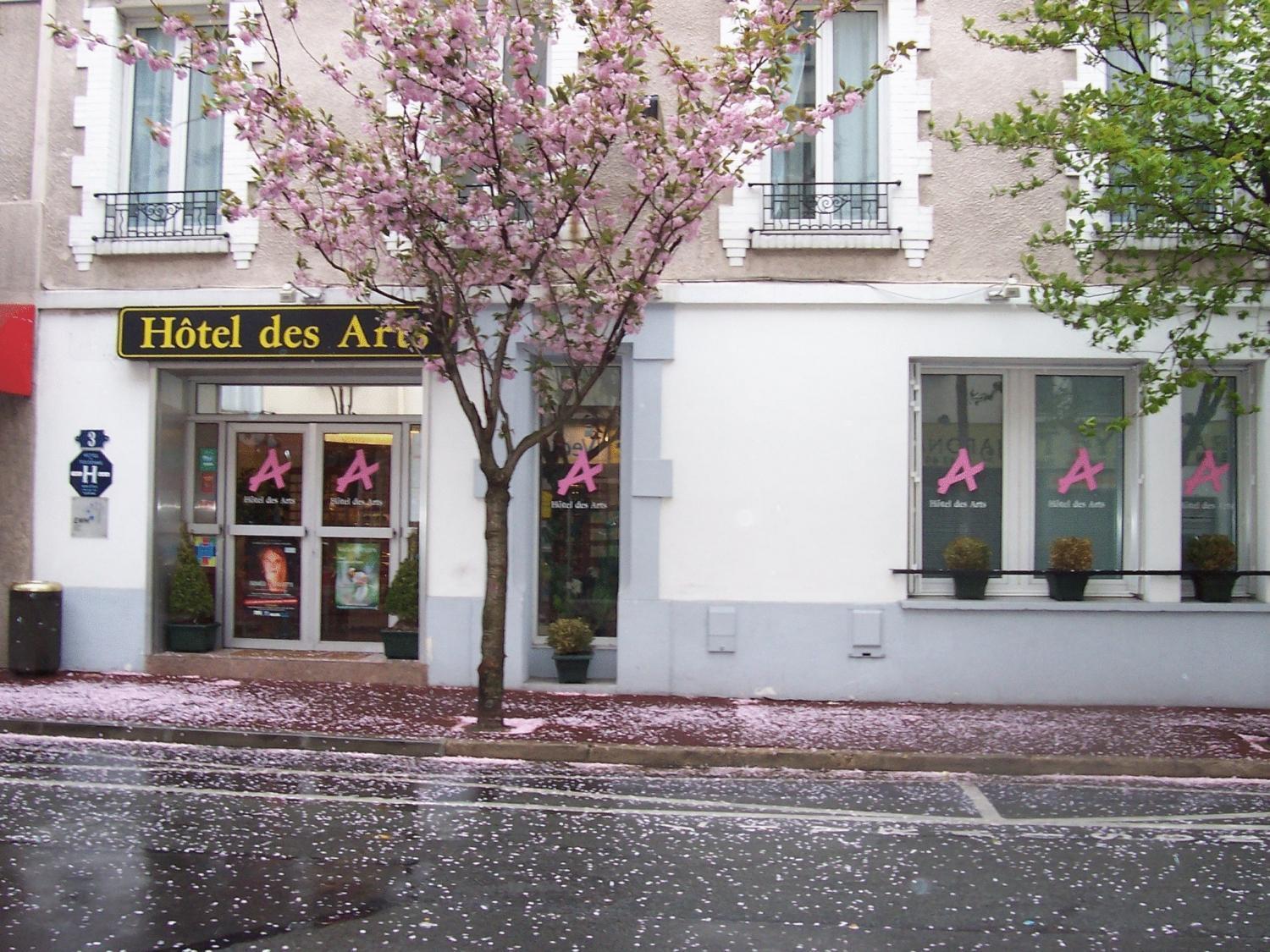 Hotel Des Arts Rueil-Malmaison Esterno foto