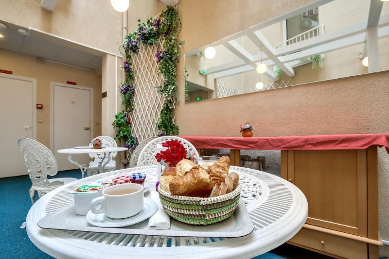 Hotel Des Arts Rueil-Malmaison Esterno foto